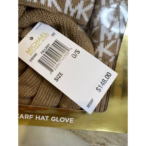 Michael Kors Hat Scarf Gloves set tan logo print - Picture 3 of 5